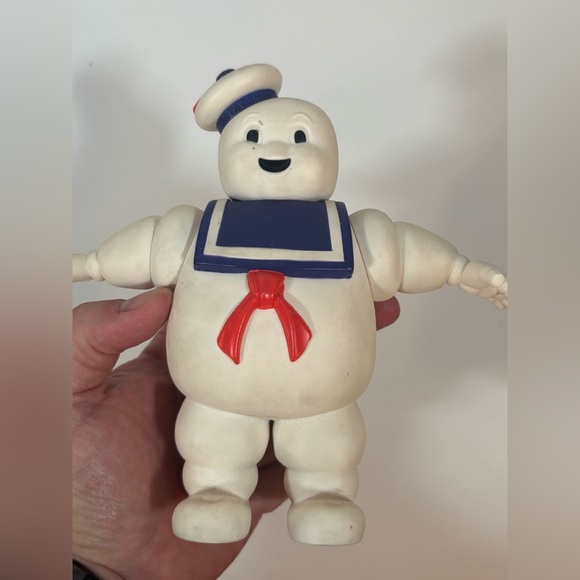 Vintage 1984 Ghostbusters Stay Puft Marshmallow Man Figure by Columbia Pictures - Picture 5 of 7